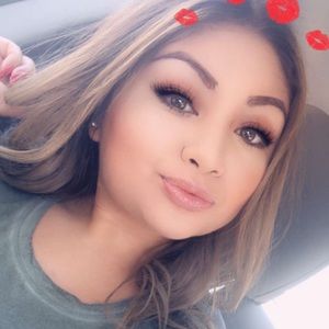 Meet your Posher, Caitlyn